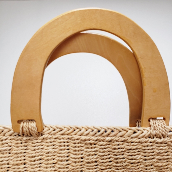 Cornhusk floral bag, wood handles, lined - Picture 5 of 16